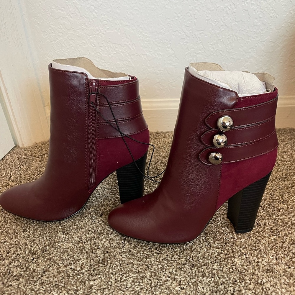 EXPRESS Brand new booties